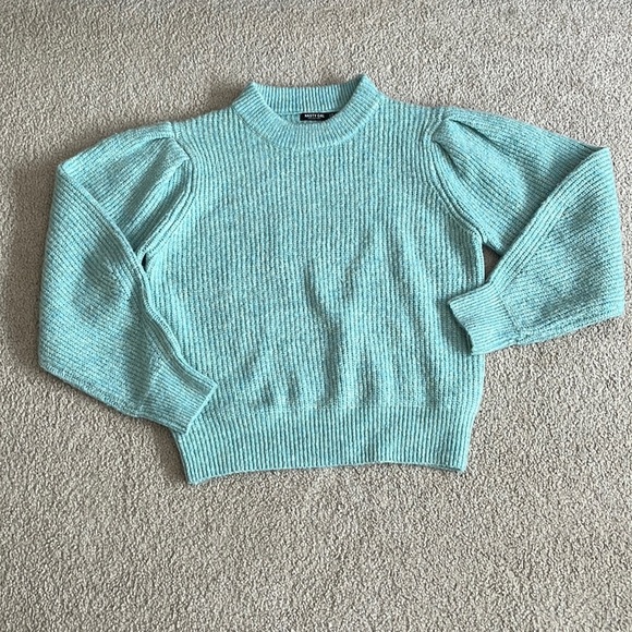 “Nasty Gal- Sweater size medium” - Picture 1 of 8